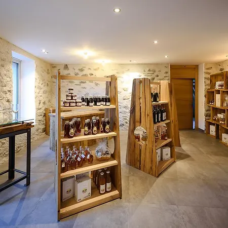 Agriturismo Coltiviamo Sogni Berry & Wine B&B Farm stay