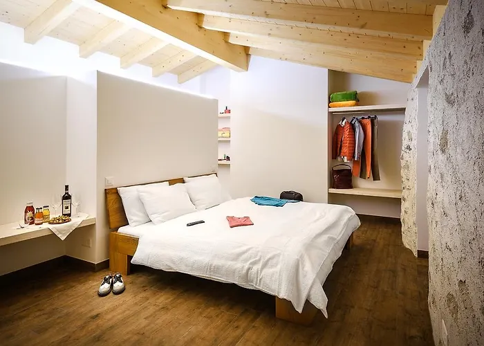 Coltiviamo Sogni Berry & Wine Vakantieboerderij Campascio